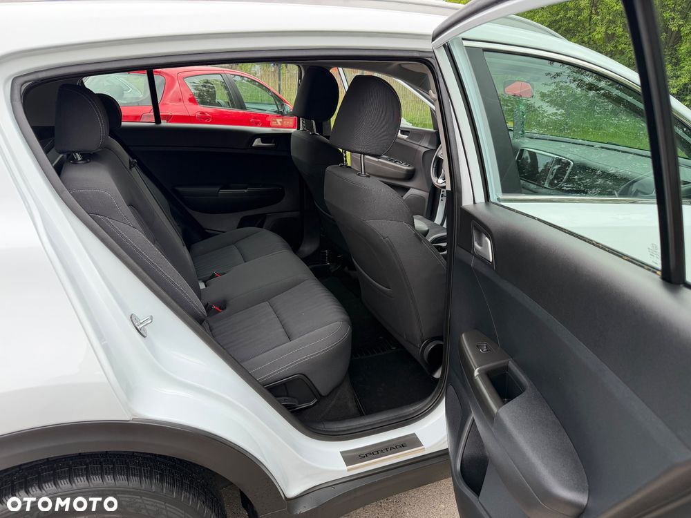 Kia Sportage 1.6 GDI L 2WD - 17
