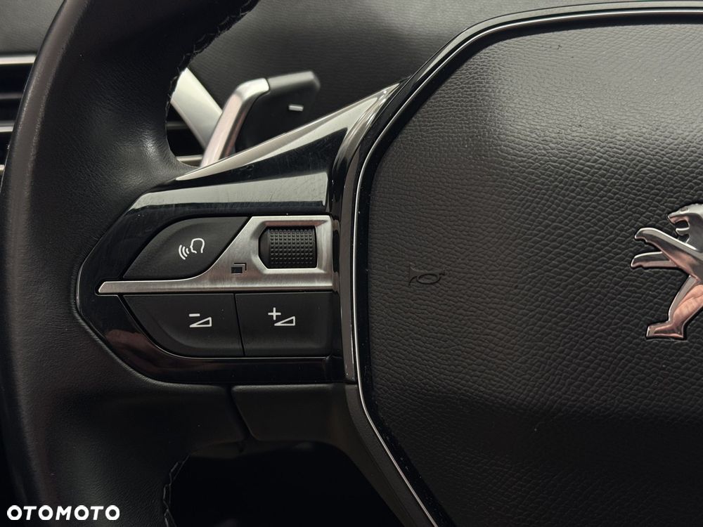 Peugeot 5008 - 25