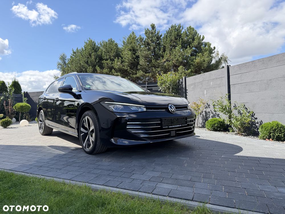 Volkswagen Passat Variant 2024 photo 5