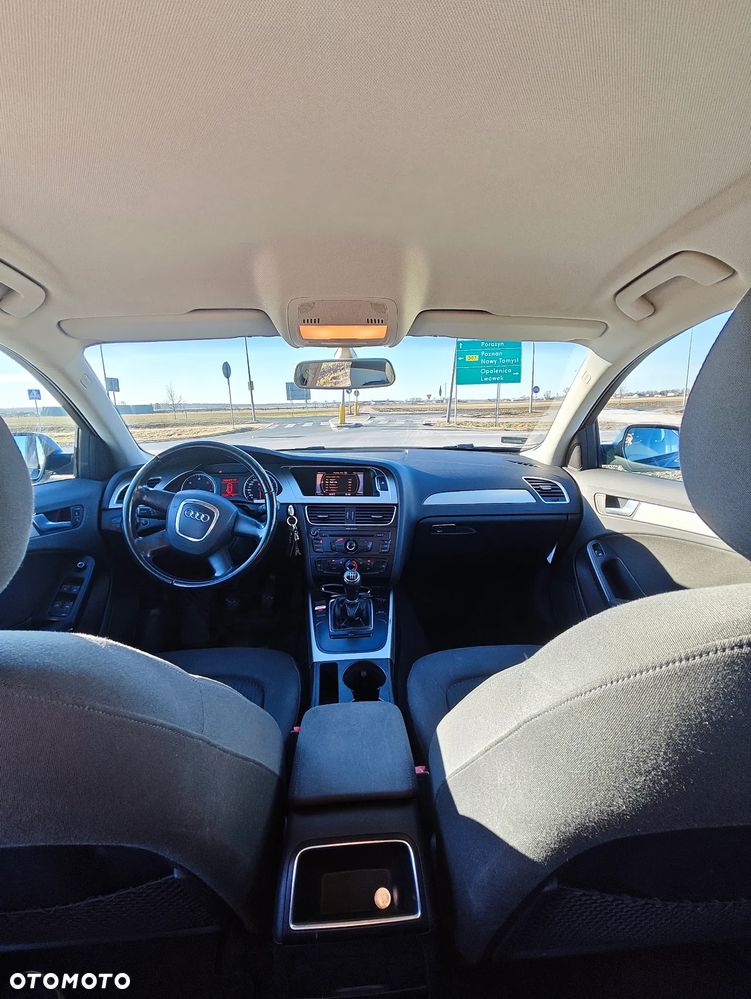 Audi A4 Avant 2.0 TDI - 14