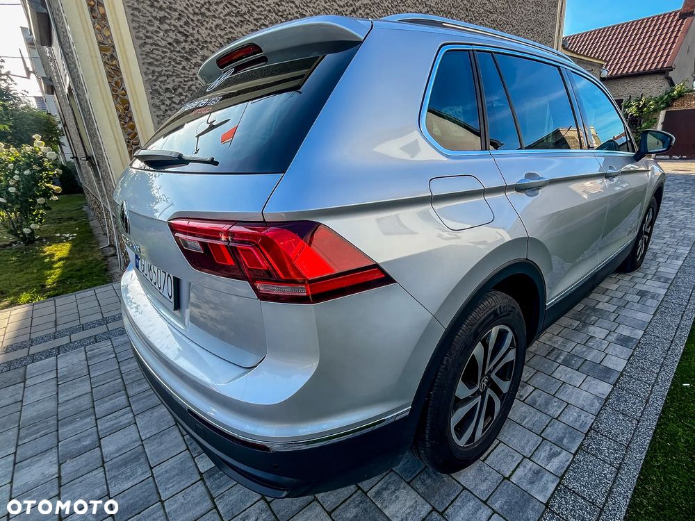 Volkswagen Tiguan - 9