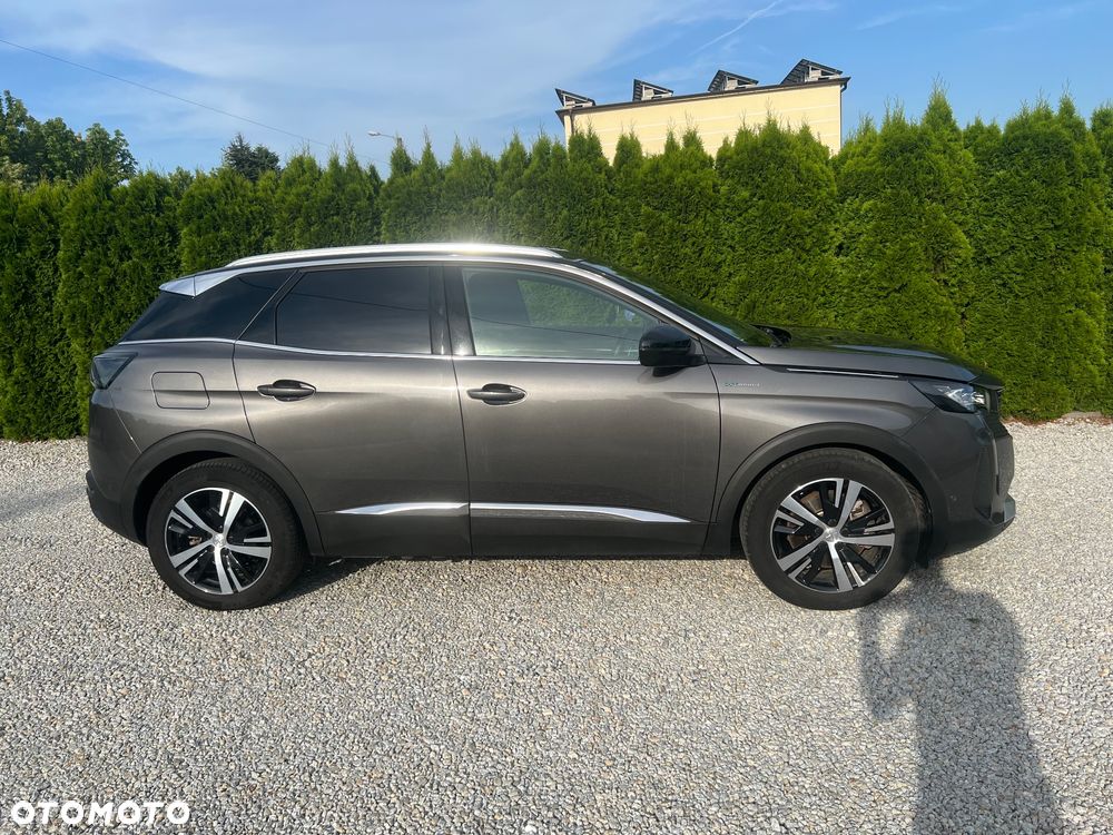 Peugeot 3008 1.6 PureTech Hybrid4 PHEV GT S&S EAT8 - 8