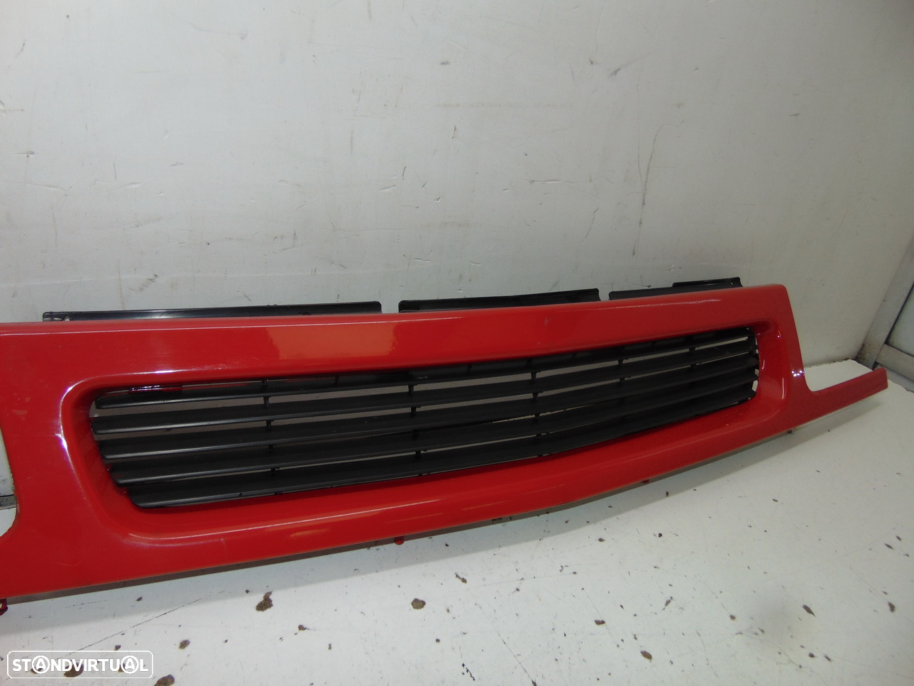 Opel corsa A grelha - 2