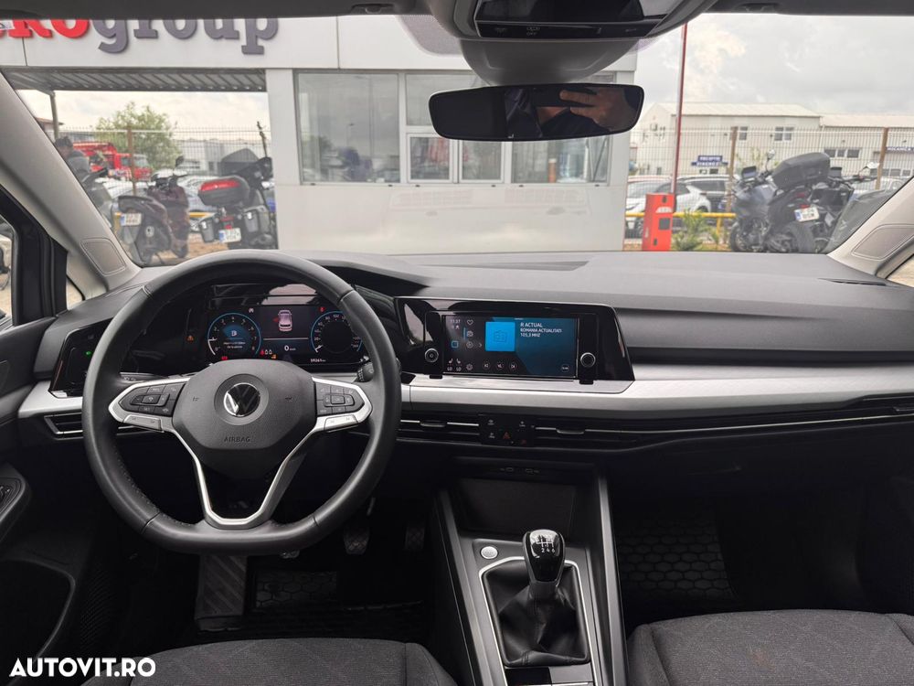 Volkswagen Golf 1.5 TSI ACT Life - 16