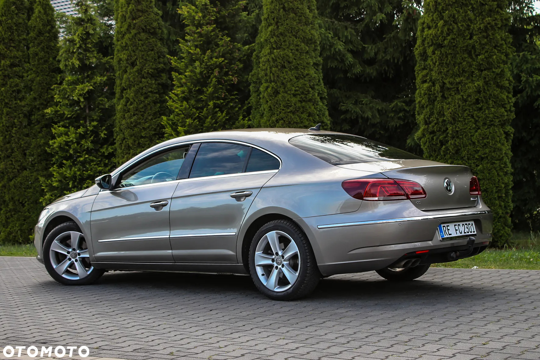 Volkswagen Passat CC - 11