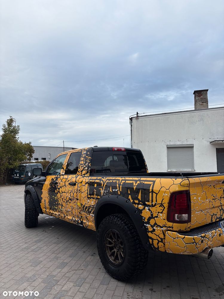 Dodge RAM 5.7 4x4 - 8