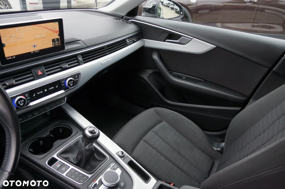 Audi A4 Avant 2.0 TDI clean diesel Quattro - 24