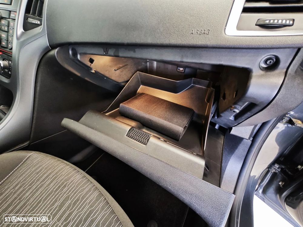 Opel Astra 1.3 CDTi Executive Start/Stop - 39