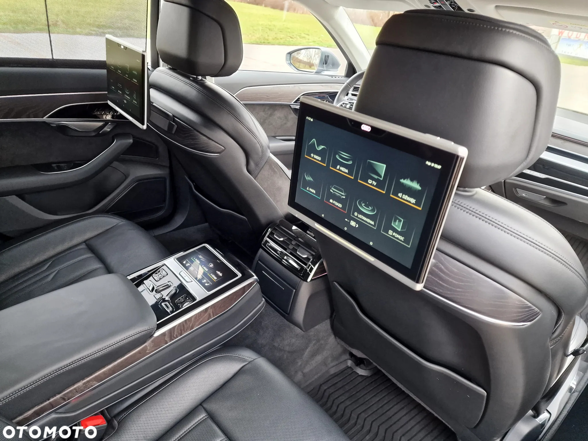 Audi A8 - 24