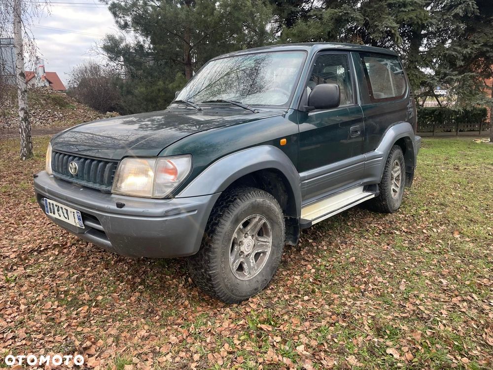 Toyota Land Cruiser - 1