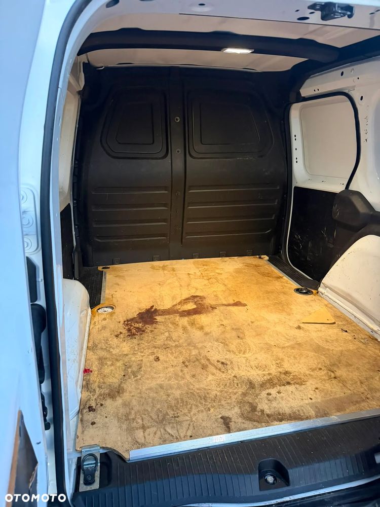 Renault KANGOO _ 1.5 BleuDCI _ Tylko 89.000km ! _ 2023 Rok - 23