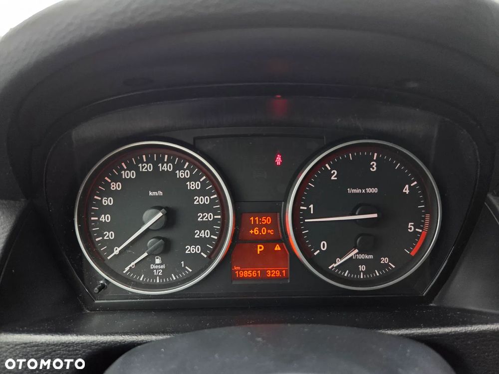 BMW X1 xDrive20d - 25