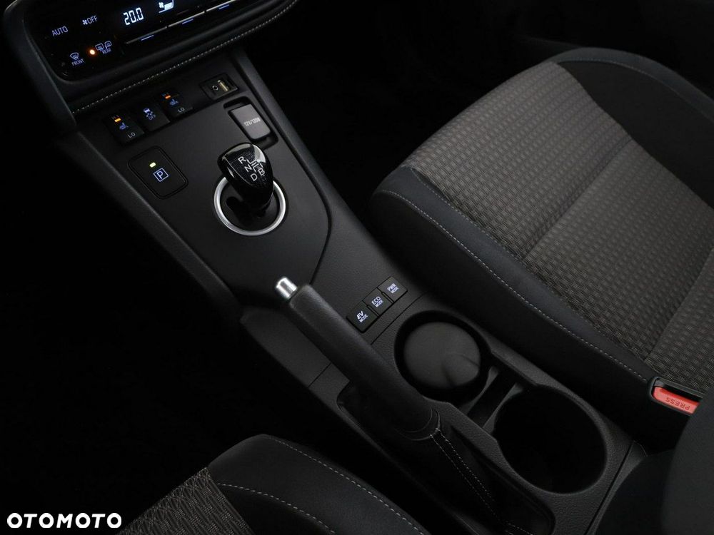 Toyota Auris 1.8 VVT-i Automatik Edition S+ - 30