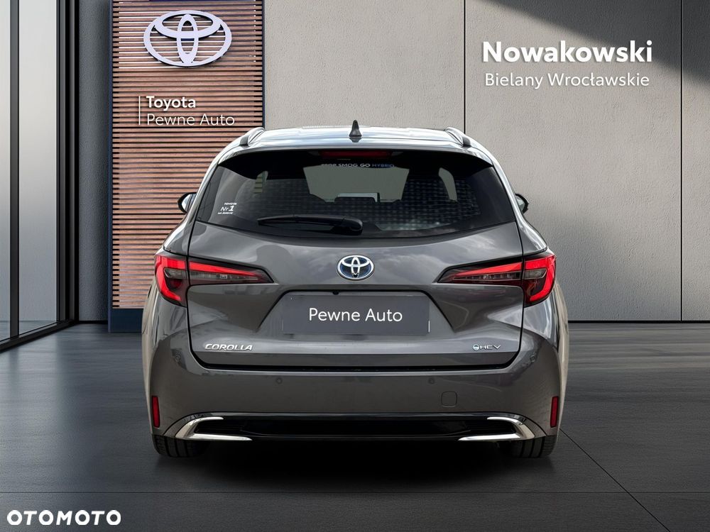 Toyota Corolla 2.0 Hybrid Comfort - 5