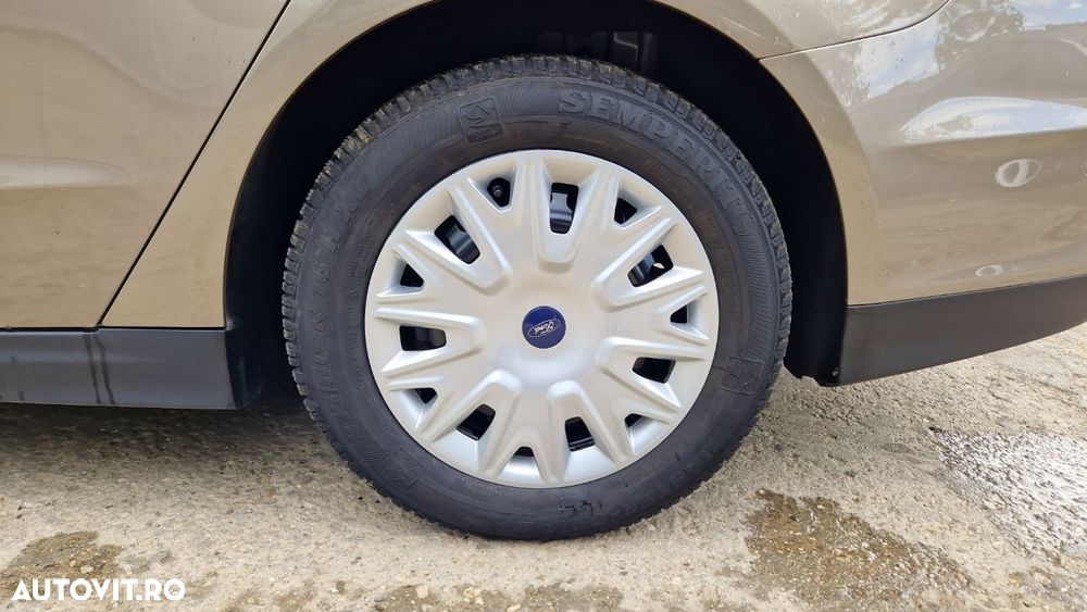 Ford Mondeo - 19