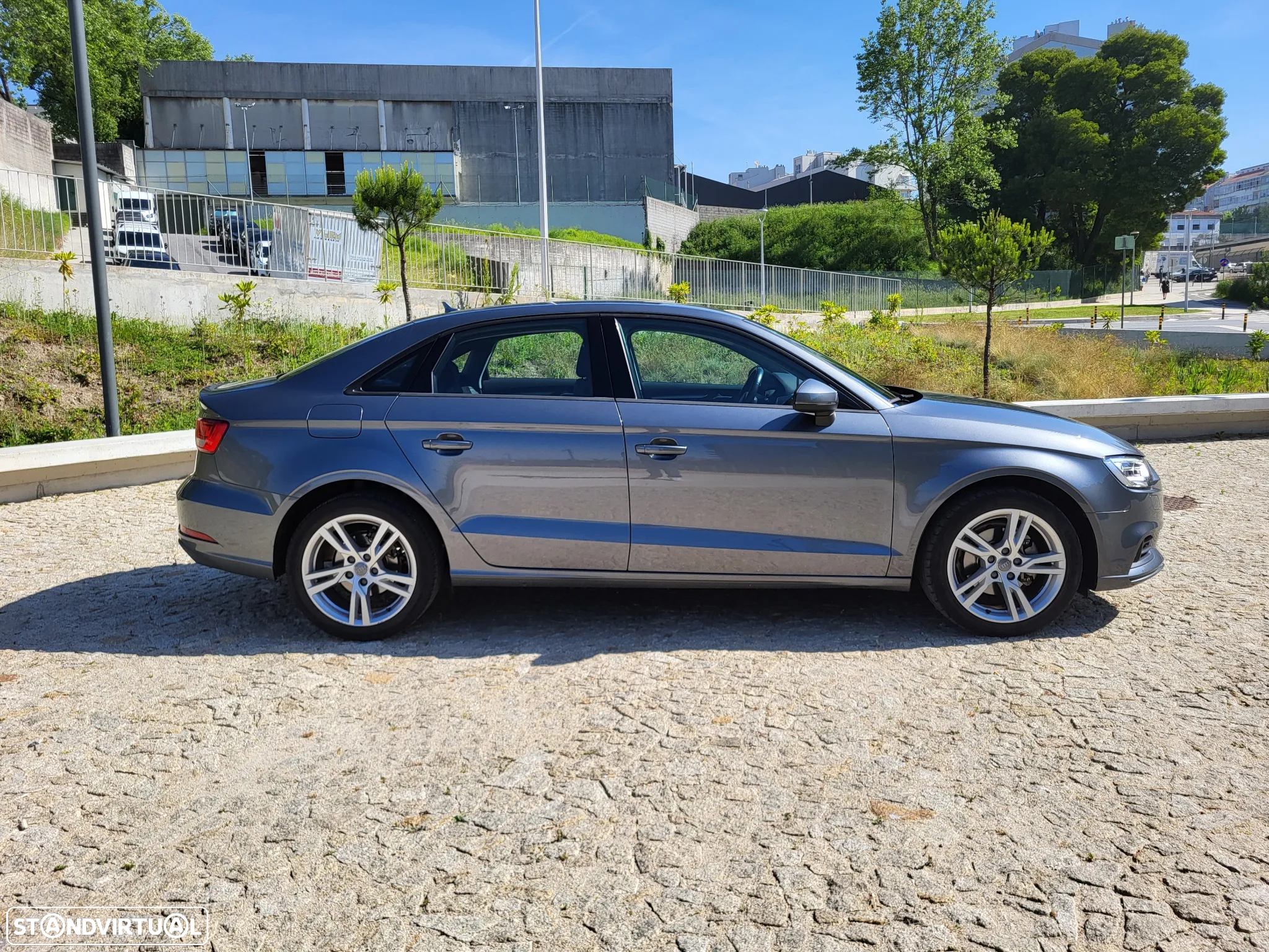 Audi A3 Limousine 1.6 TDI Design - 5