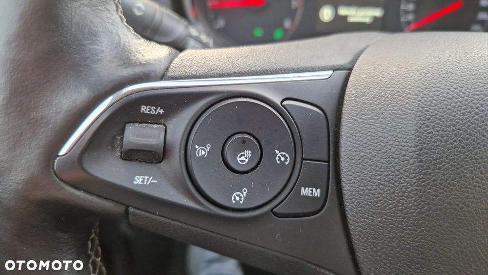 Opel Grandland X 1.2 Start/Stop Elegance - 20