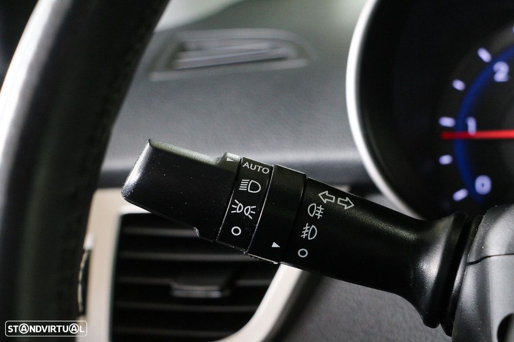 Hyundai i30 1.6 CRDI Blue Comfort - 24