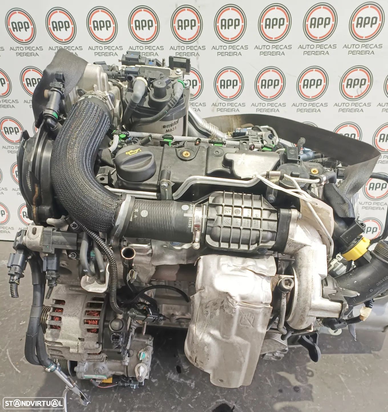 Motor PSA 1.4 HDI referência 8HR, aproximadamente 121300 KMS - 1