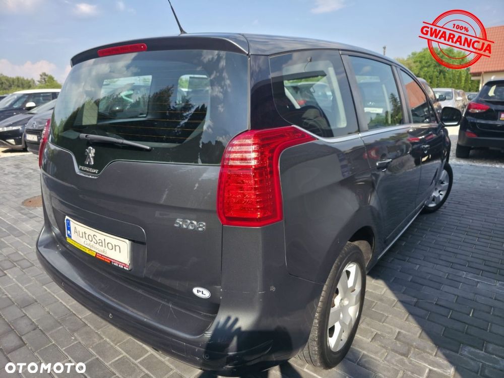 Peugeot 5008 - 11