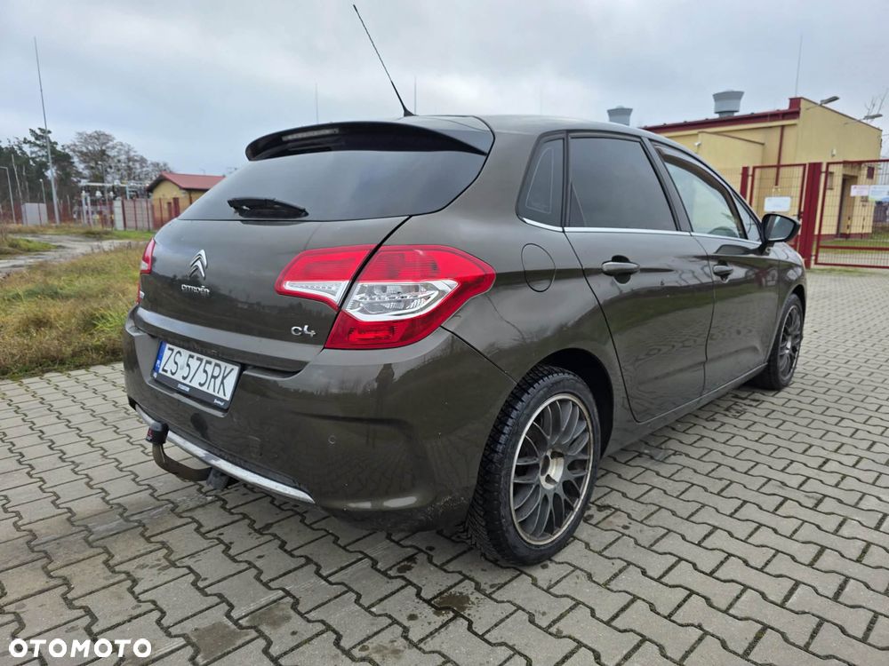 Citroën C4 HDi 115 Attraction - 10