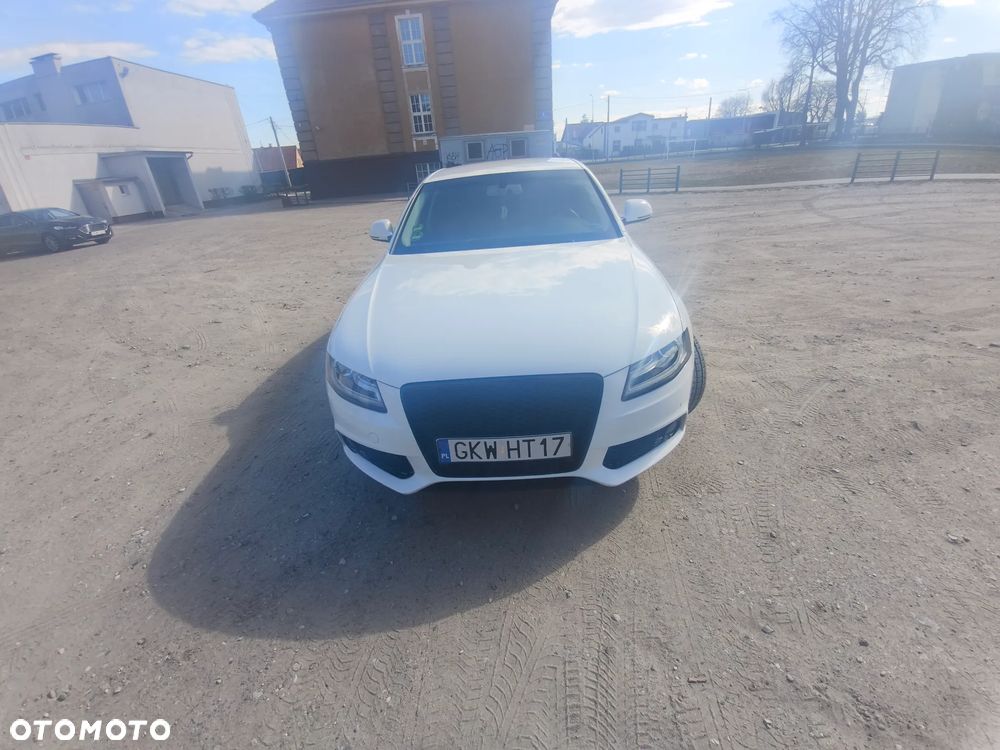 Audi A4 Limousine - 17