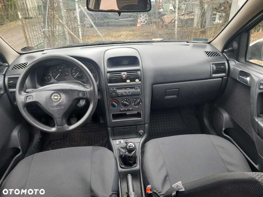Opel Astra 1.4 16v Family - 7