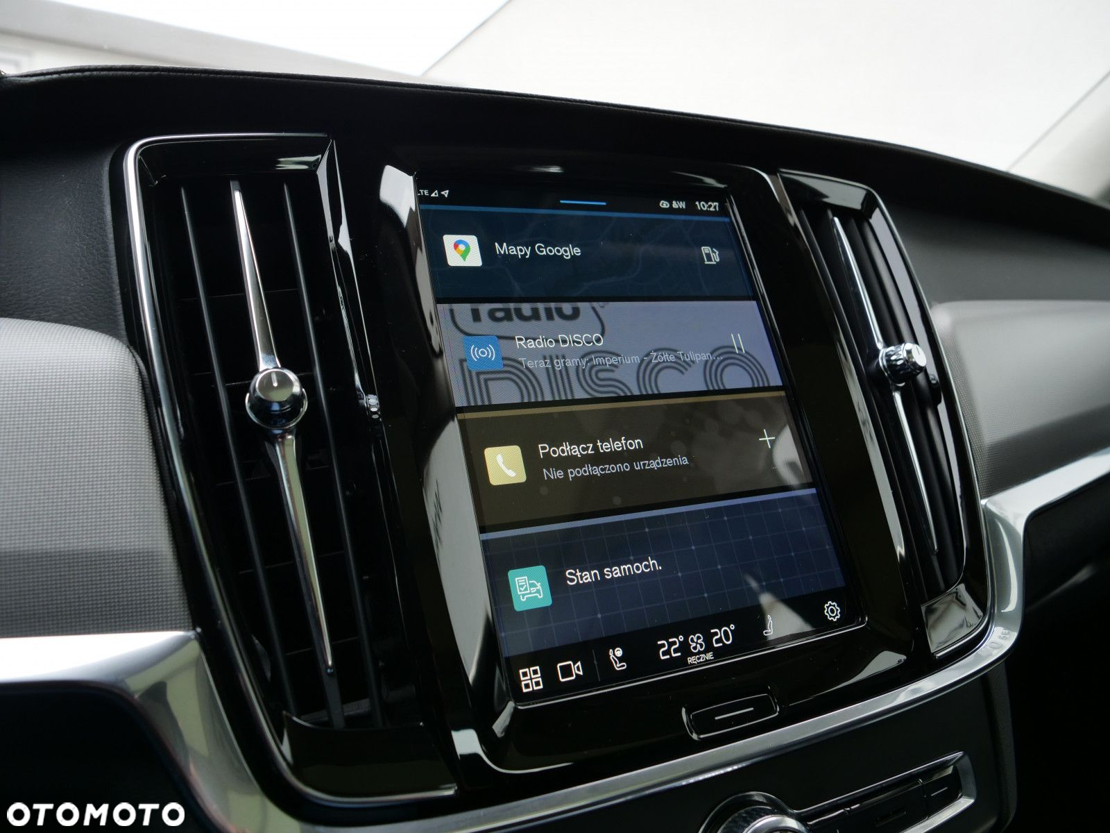 Volvo V90 Cross Country - 22