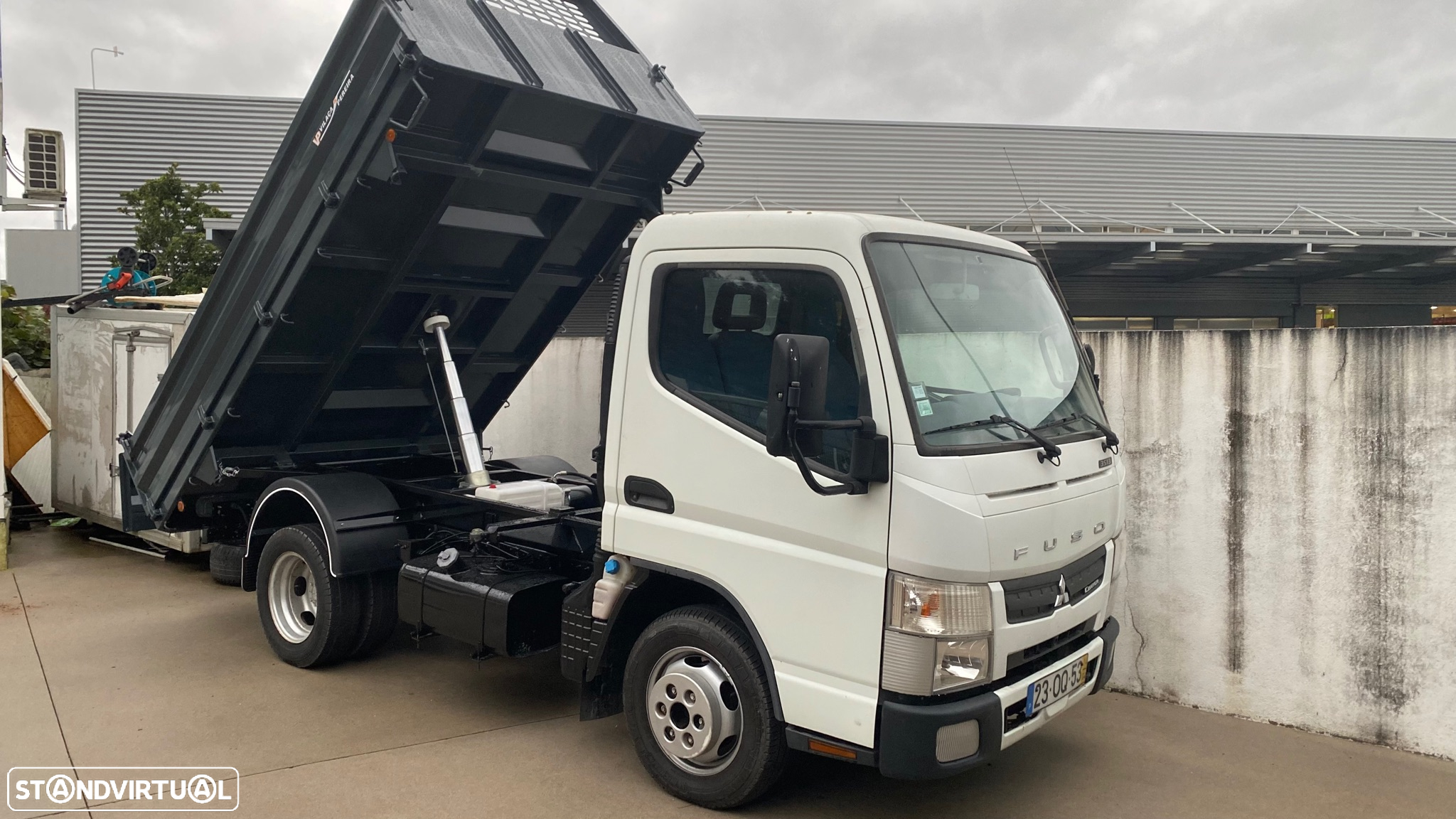 Mitsubishi CANTER - 7