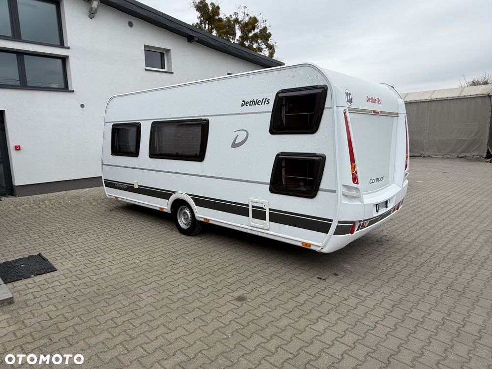 Dethleffs Camper 500 QSK Nomad Aero - 15
