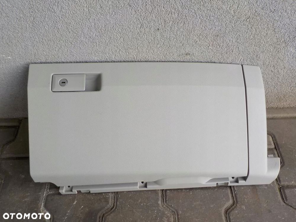 VW T6 SCHOWEK KIESZEŃ KLAPKA SCHOWKA - 1