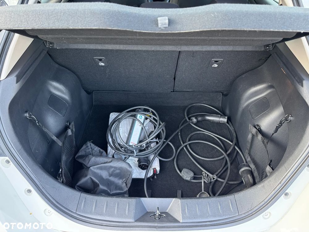 Nissan Leaf 40 kWh ACENTA - 25