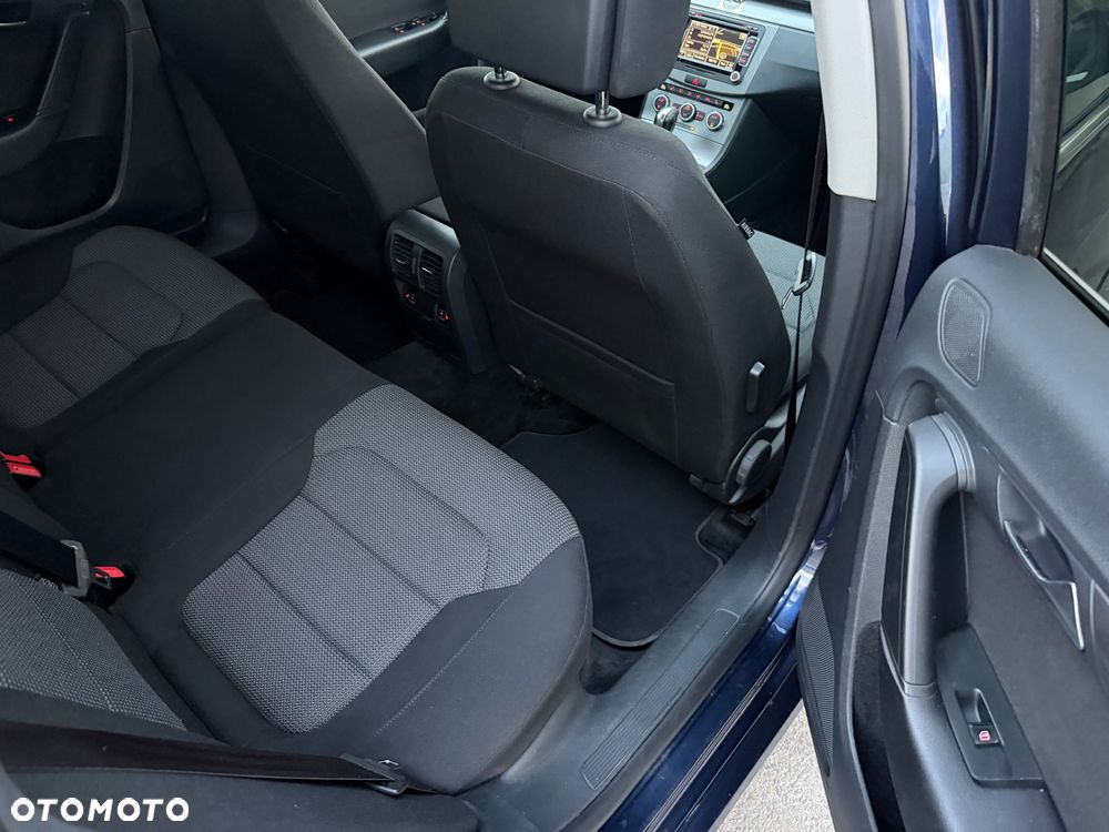 Volkswagen Passat 2.0 TDI DPF Comfortline DSG - 10