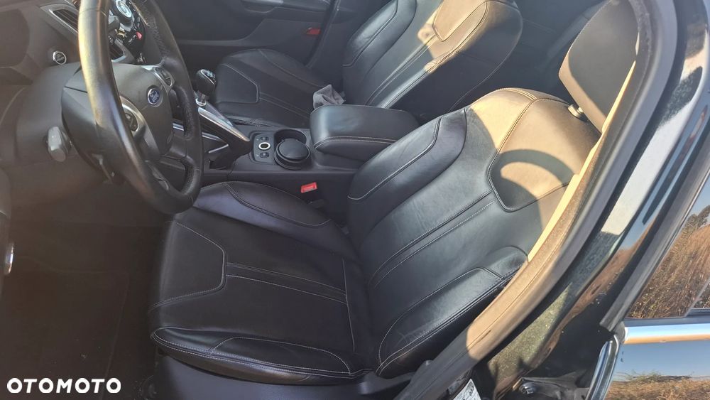 Ford Focus 1.6 EcoBoost Edition - 11