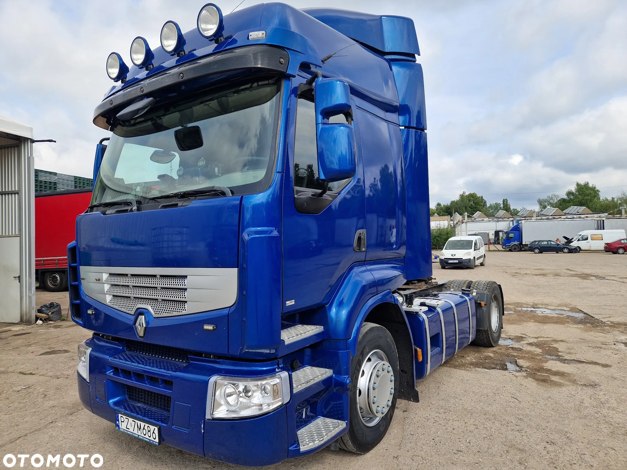 Renault 370DXI - 2