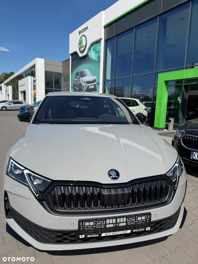 Skoda Octavia 2.0 TSI Sportline Tech 4x4 DSG - 2