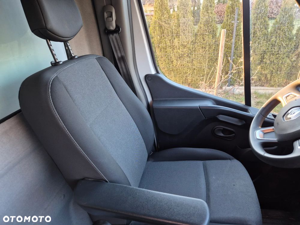 Renault Master - 10