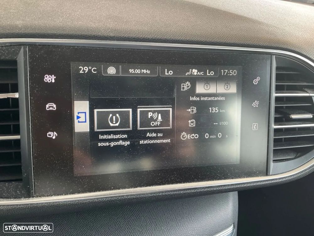 Peugeot 308 - 6