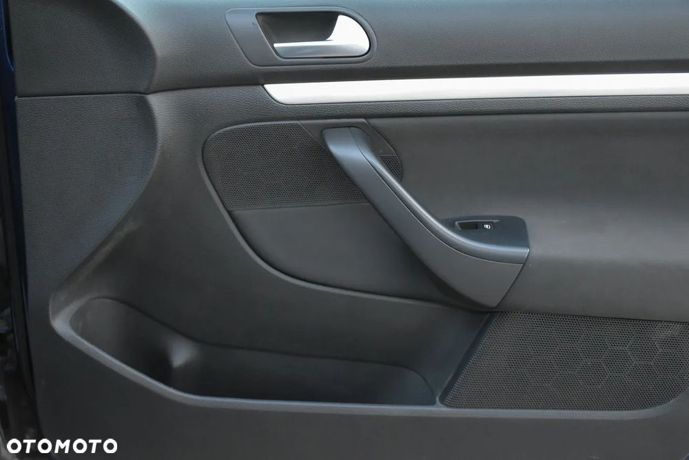 Volkswagen Golf 2.0 GTI DSG - 24