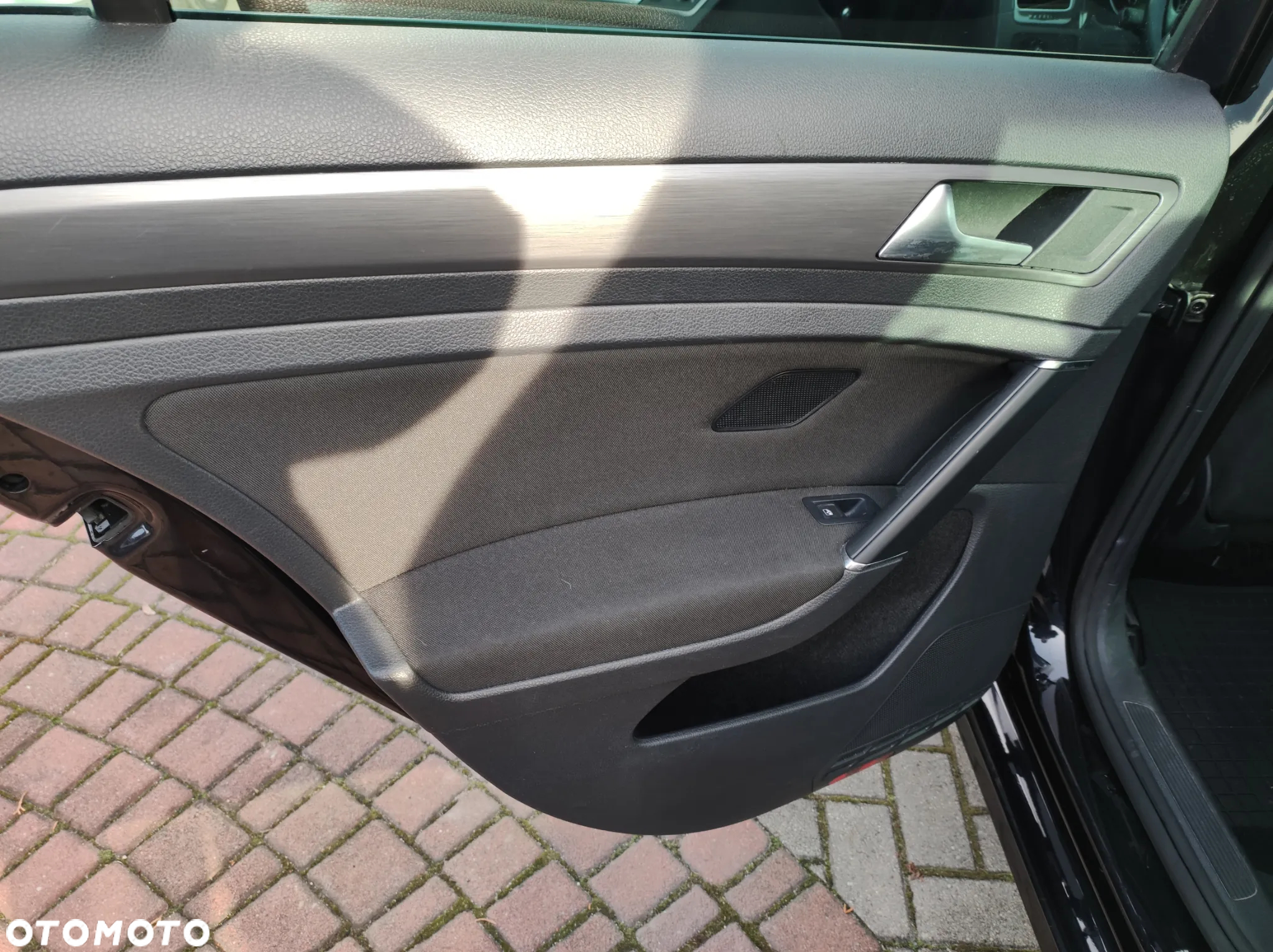 Volkswagen Golf VII 1.6 TDI BMT Highline - 28