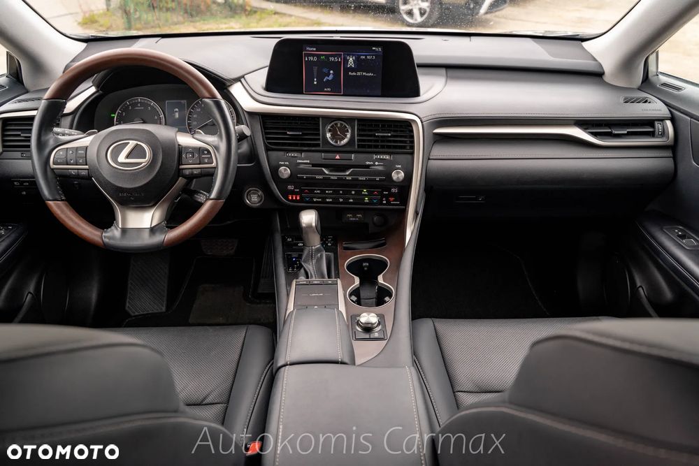 Lexus RX - 13