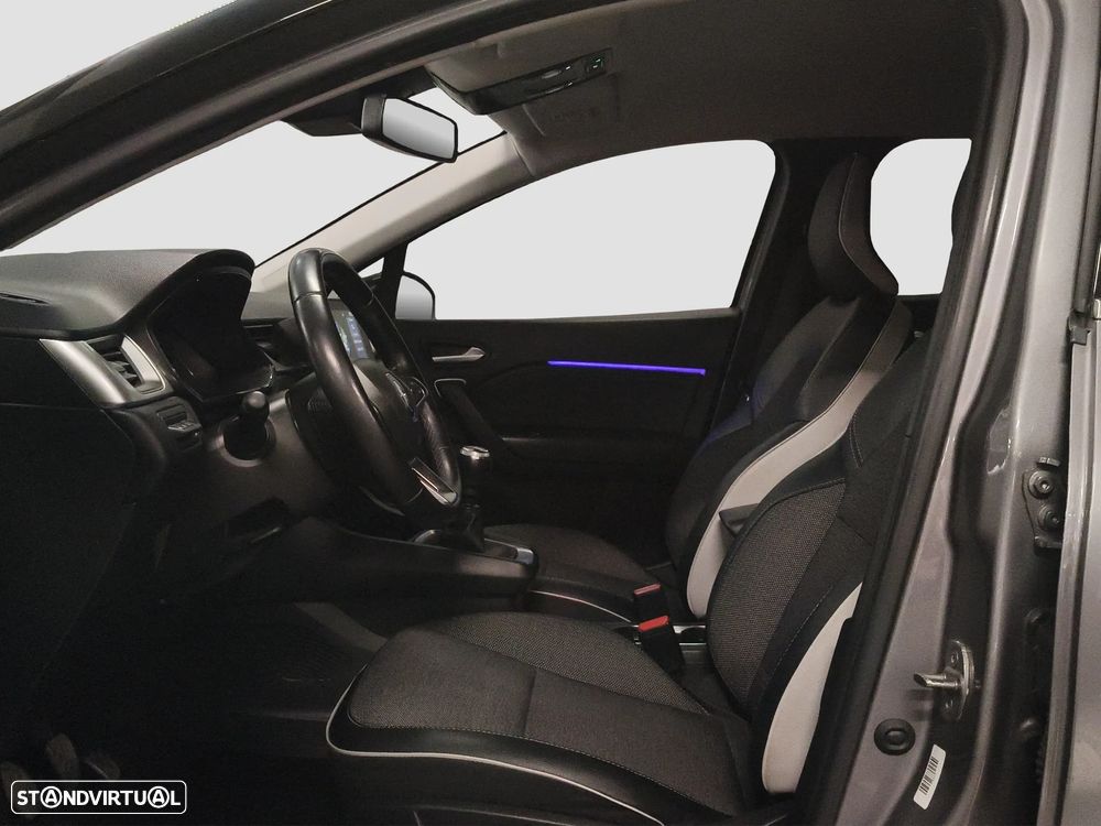 Renault Captur 1.0 TCe Techno - 10