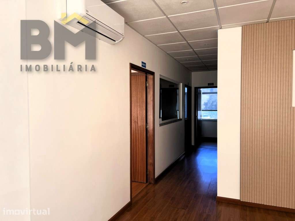 Loja com rendimento, para venda, em Castelo Branco! - Grande imagem: 4/14