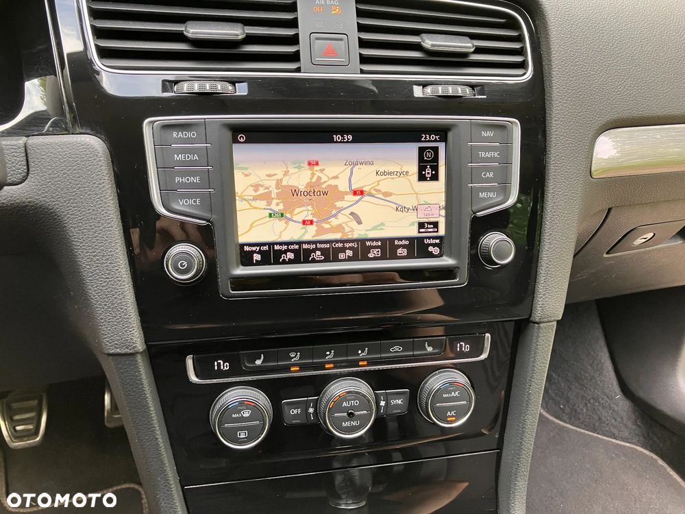 Volkswagen Golf 2.0 TDI BlueMotion Technology Allstar - 15