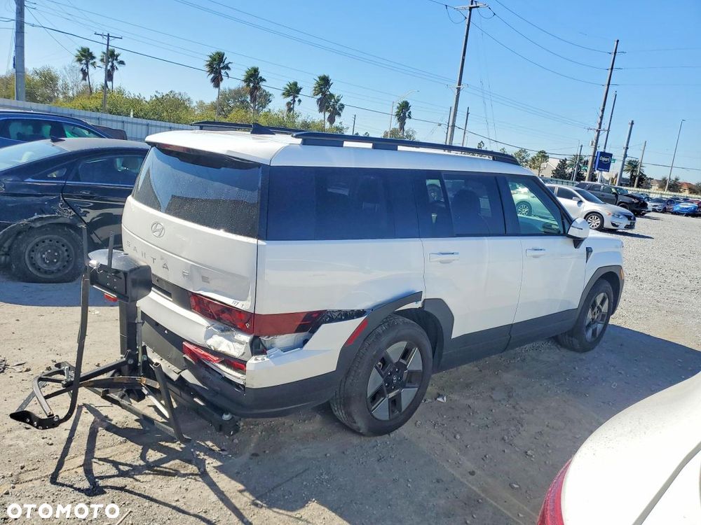 Hyundai Santa Fe - 4