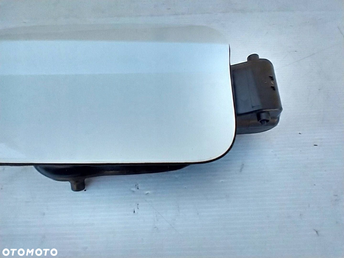 SEAT LEON III 5F KLAPKA WLEWU PALIWA 5F4809905F - 4