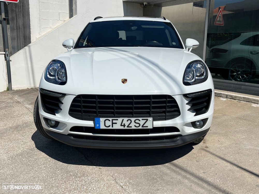 Porsche Macan - 2