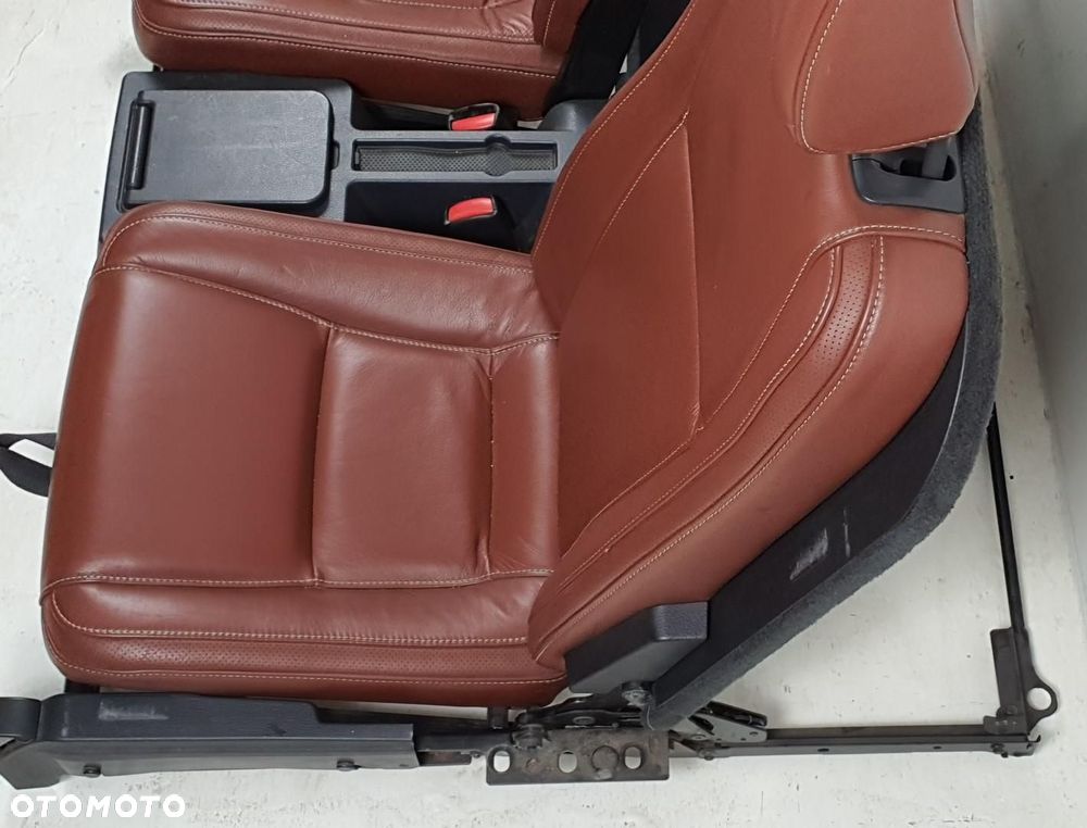 KANAPA TYŁ TYLNA SKÓRA OSŁONA ZAPINKI VOLVO XC90 - 6