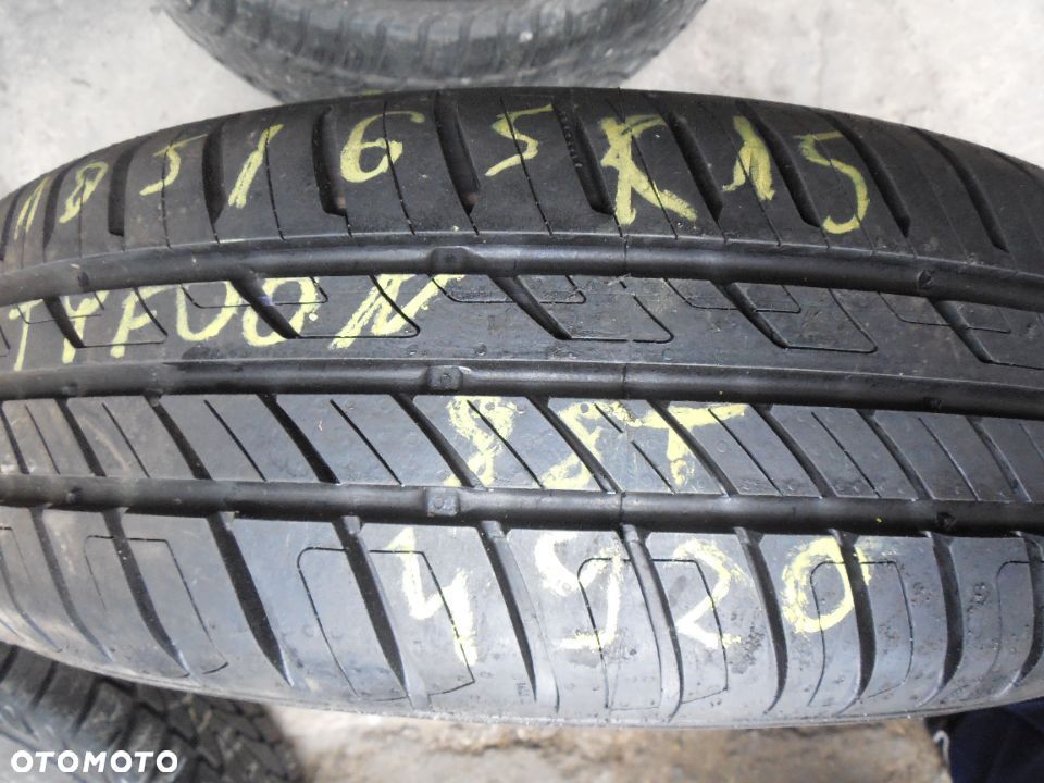 OPONA POJEDYNKA 185/65R15 TYFOON CONNEXION 5 DOT 4520 8MM - 1