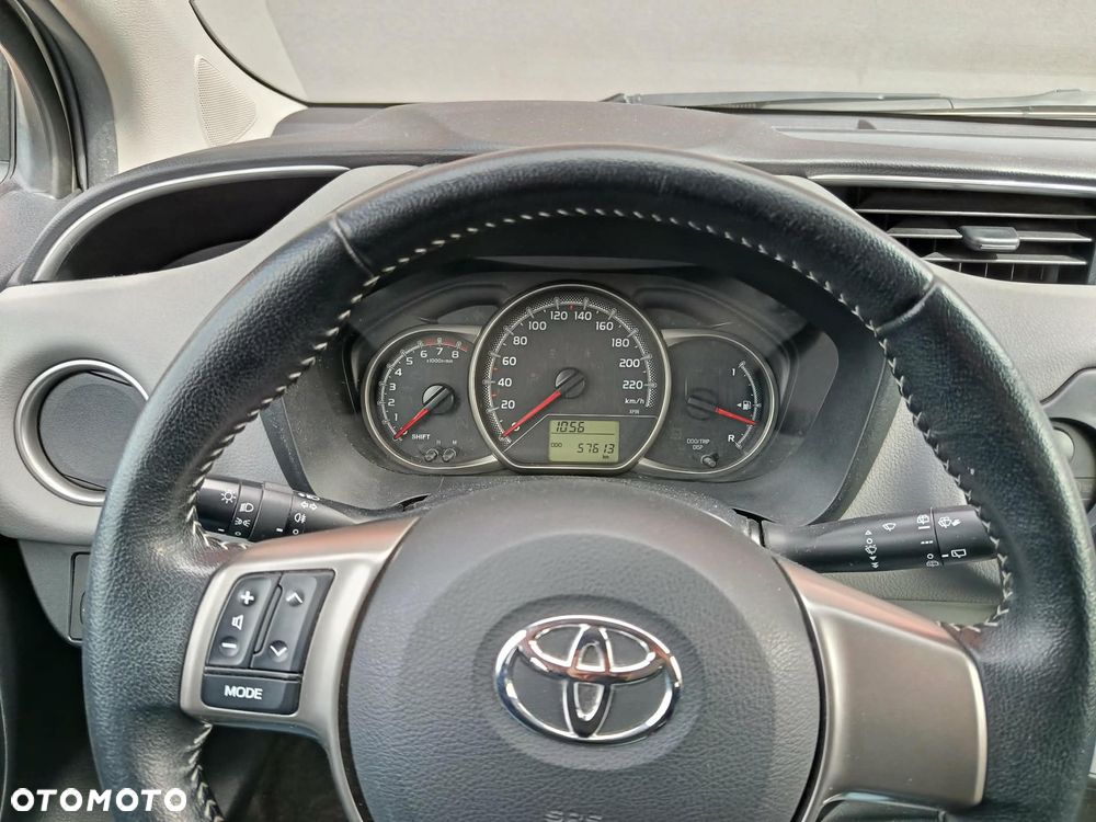 Toyota Yaris 1.33 Active EU6 - 5